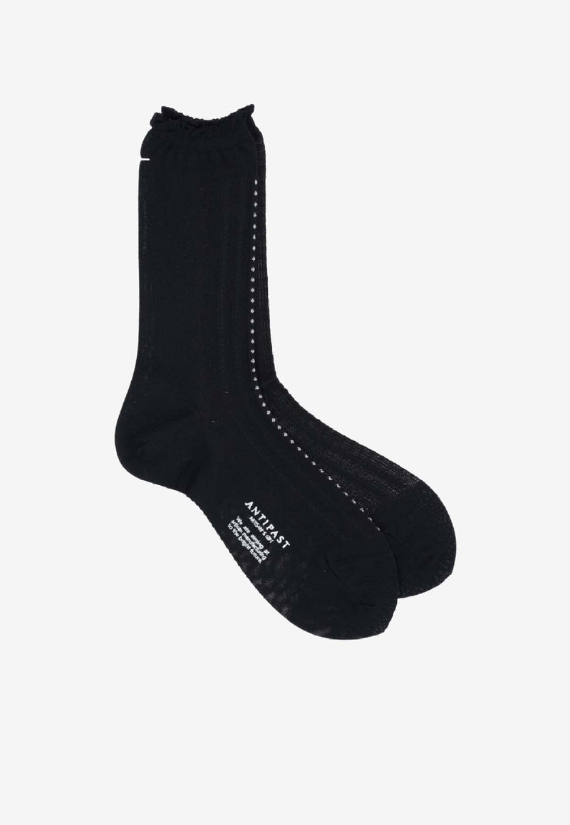 ANTIPAST Logo Embossed Socks Black AM791_BLACK