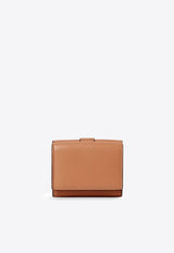 Chloè Metal Lock Leather Wallet Brown