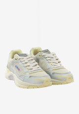 Hyperway Low-Top Running Sneakers