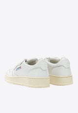 Autry Medalist Leather Low-Top Sneakers White AULW-LL15_69d068de-88dc-4d1d-990e-e5234253026e