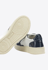 Autry Medalist Leather Low-Top Sneakers Blue AULWRT06_2c36d6ef-ec0a-4761-a8f0-a9bd391bc9d2