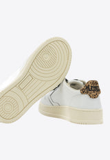 Autry Medalist Low Sneakers White AULWOC01_88d1c0f3-a19f-411b-a2a9-05a95213484f