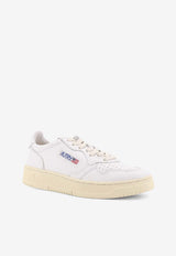 Autry Medalist Low-Top Sneakers White AULWLL15WHTWHT_White_29842137