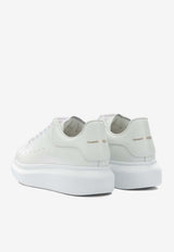 Alexander McQueen Oversized Leather Sneakers White 553770WIAIG9007_f0bd36e9-53f1-4c39-8291-4ce37067687f
