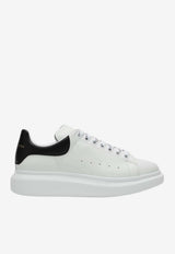 McQueen Oversized Low-Top Sneakers White 553680WIAIG/T_ALEXQ-9061