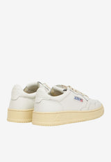 Autry Medalist Low-Top Leather Sneakers White AULM-LL-15