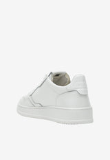 Autry Medalist Low-Top Sneakers in Leather White AULMML08/T_AUTRY-ML08