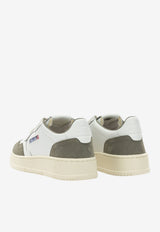 Autry Medalist Low-Top Sneakers White AULWFT21_81a48aa1-8c00-4cc3-94aa-c133d3ce6bd2