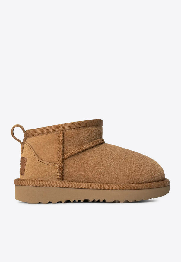 UGG Kids Boys Classic Ultra Mini Boots Chestnut 1130750TLE/R_UGG-CHE