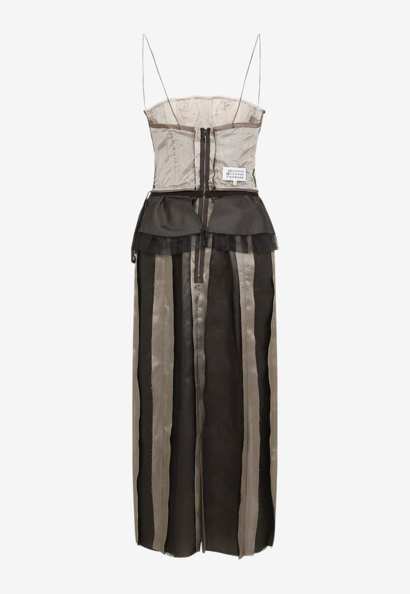 فستان من الحرير بطول منتصف الساق بلا أكمام