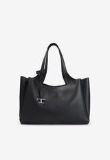 Medium Apa Leather Shoulder Bag