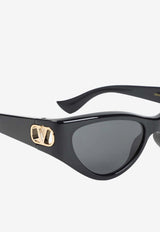 VLogo Vintage Cat-Eye Sunglasses