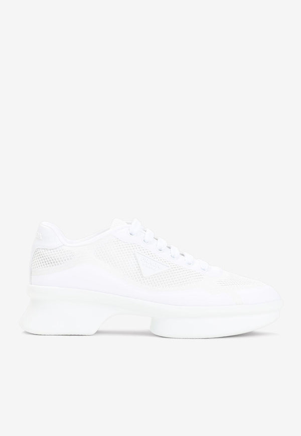 Wavy Triangle Logo Low-Top Sneakers
