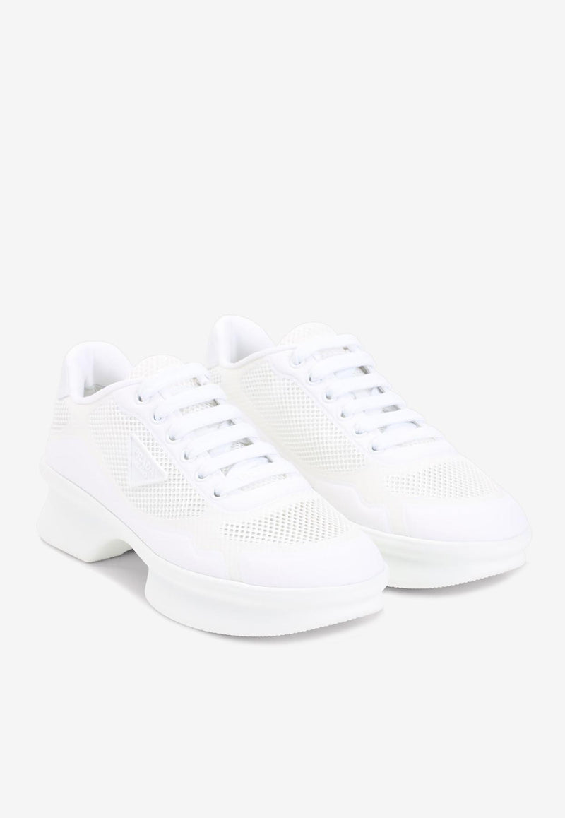 Wavy Triangle Logo Low-Top Sneakers