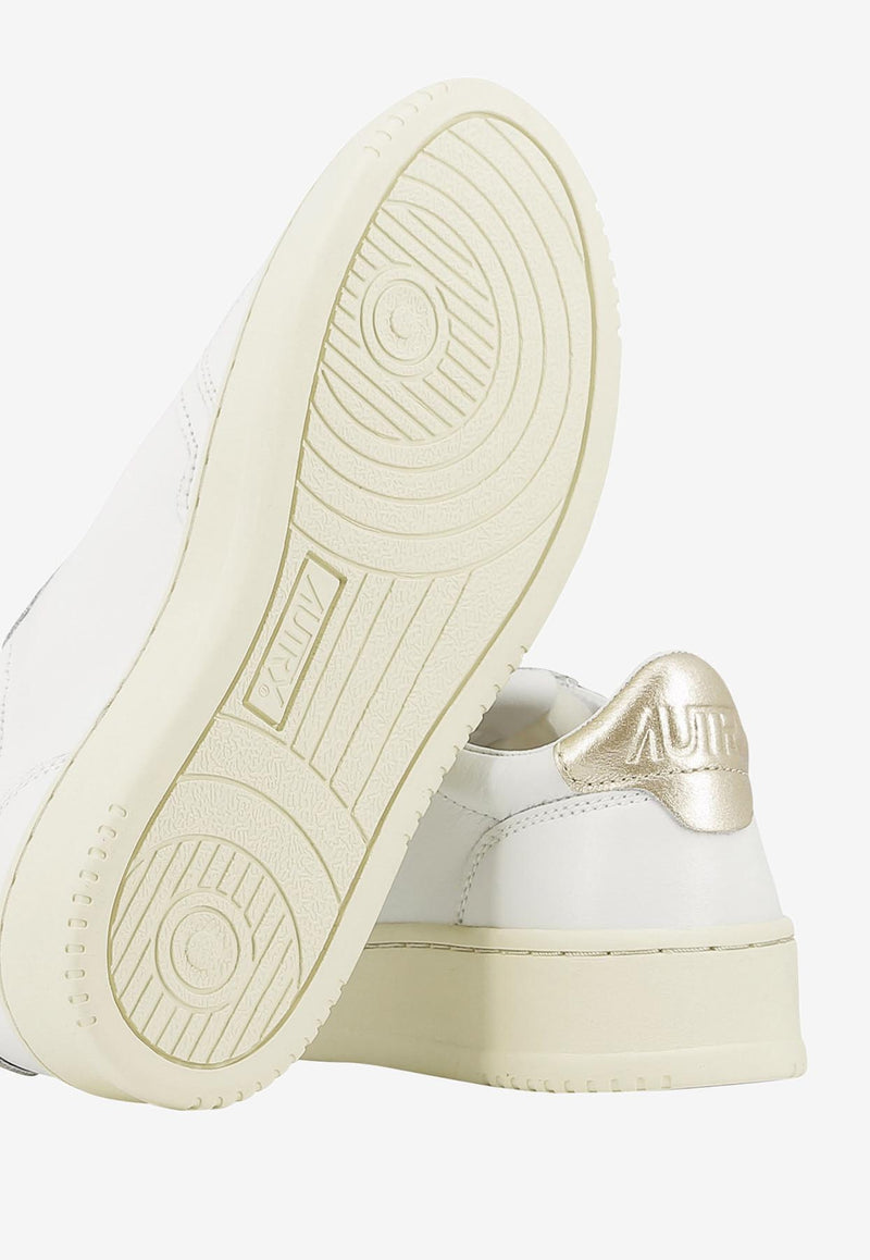 Autry Medalist Low-Top Sneakers  White AULWLL06_76242