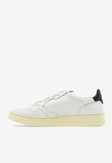 Autry Medalist Low-Top Sneakers  White AULMLL22_76263