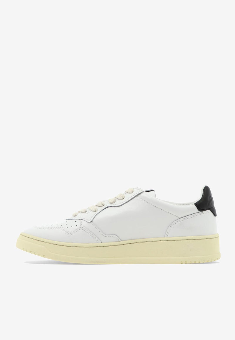 Autry Medalist Low-Top Sneakers  White AULMLL22_76263
