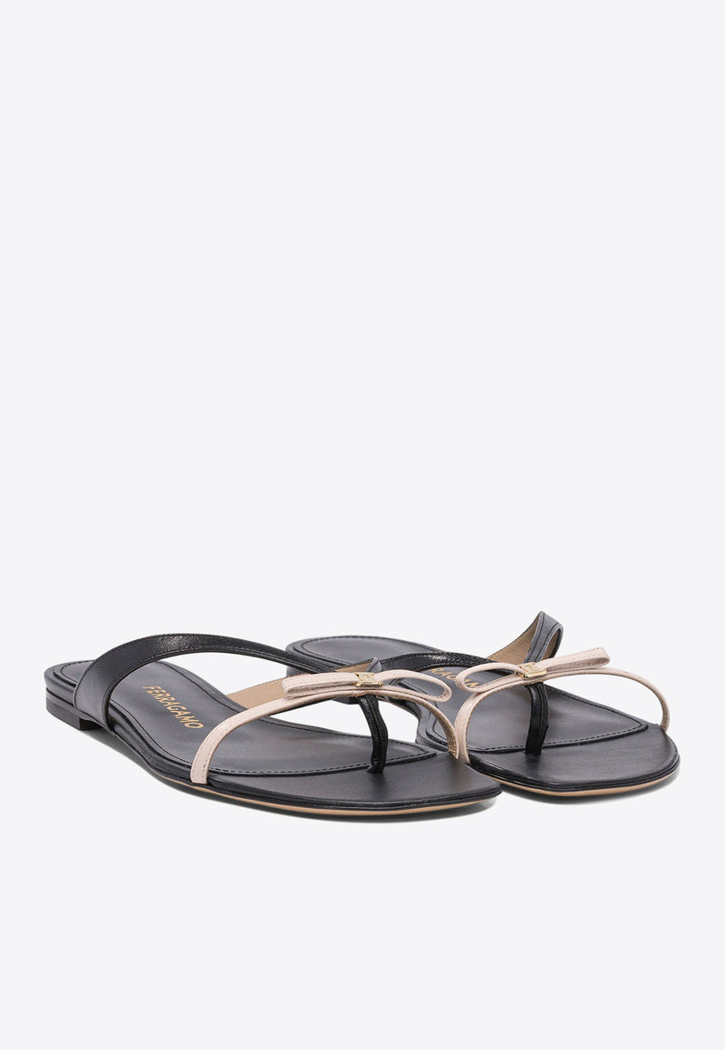 Ferragamo Abibi Mini Bow Flip Flops Black 0782901_78760