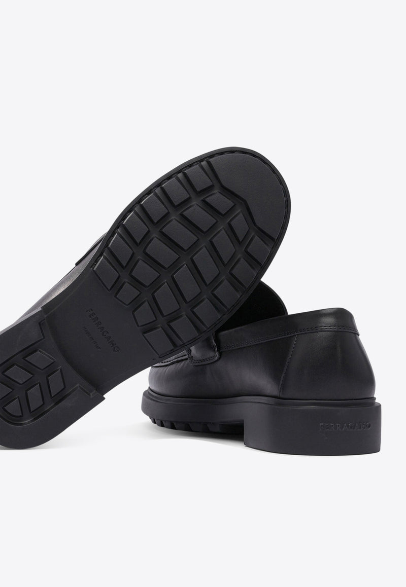 Ferragamo Duglas Gancini Leather Loafers Black 0768108_81444