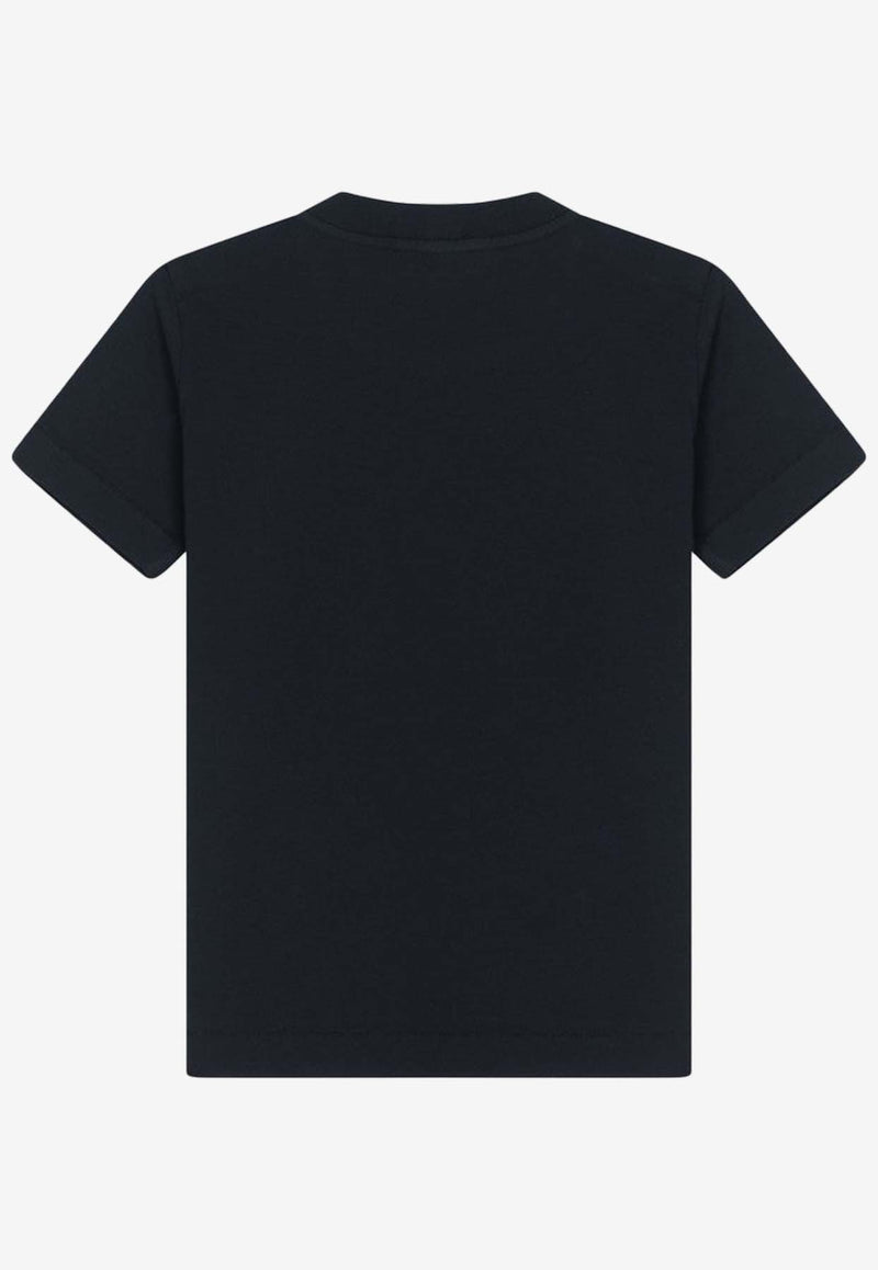 تي شيرت برقبة دائرية ورقعة شعار الماركة للأولاد