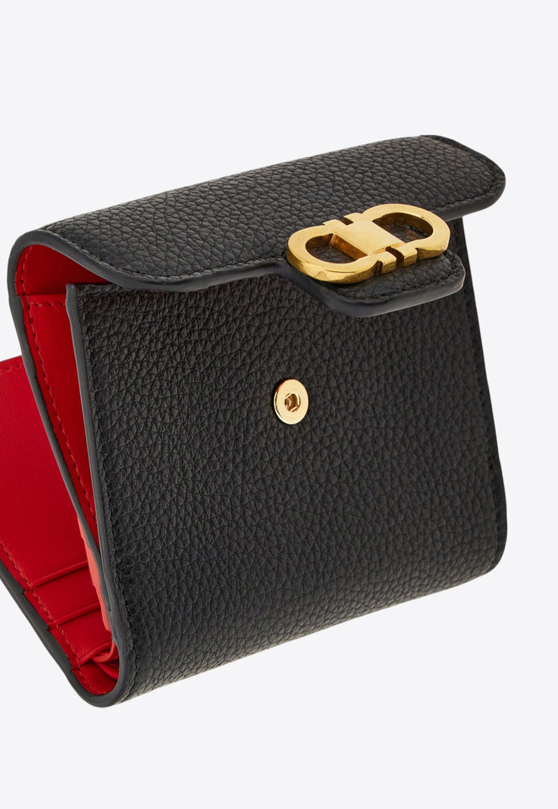 Ferragamo Gancini Grained Leather Compact Wallet Black 220961 PORTAFOGLIO 785777 NERO