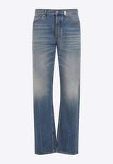 جينز بقَصة ساق مستقيمة