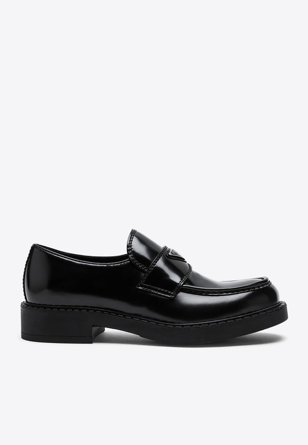 Prada Logo Loafers in Brushed Leather 2DE127000055/M_PRADA-F0002 Black