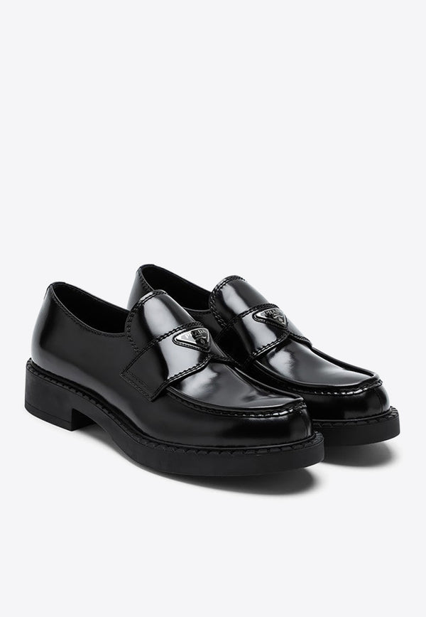 Prada Logo Loafers in Brushed Leather 2DE127000055/M_PRADA-F0002 Black