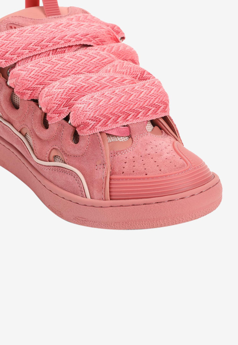 سنيكرز كيرب بياقة منخفضة