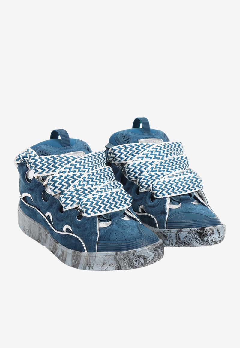 سنيكرز كيرب بياقة منخفضة