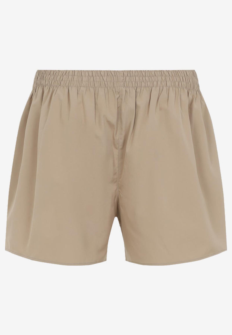 شورت رياضي بشعار الماركة