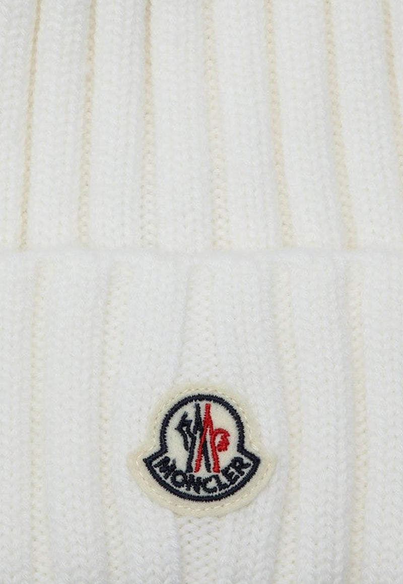 Moncler Logo Patch Pompom Wool Beanie White 3B000-27M1131/P_MONCL-034