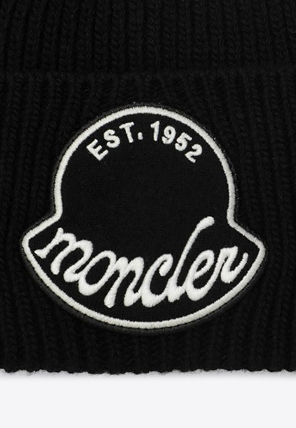 Moncler Logo Embroidered Wool Beanie Black 3B00029M1242/R_MONCL-999