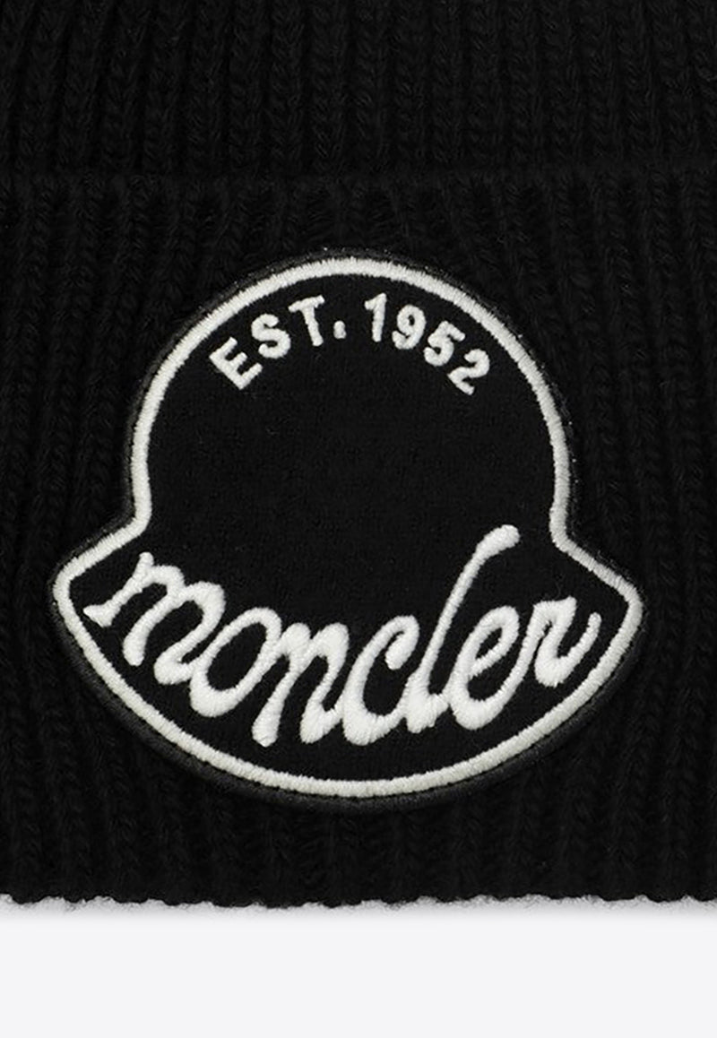 Moncler Logo Embroidered Wool Beanie Black 3B00029M1242/R_MONCL-999