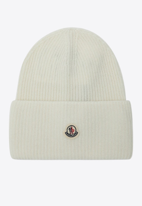 Moncler Logo Patch Wool Beanie White 3B00032M1241/R_MONCL-035