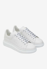 Alexander McQueen Oversized Low-Top Sneakers White 553680WIAIG/S_ALEXQ-9007