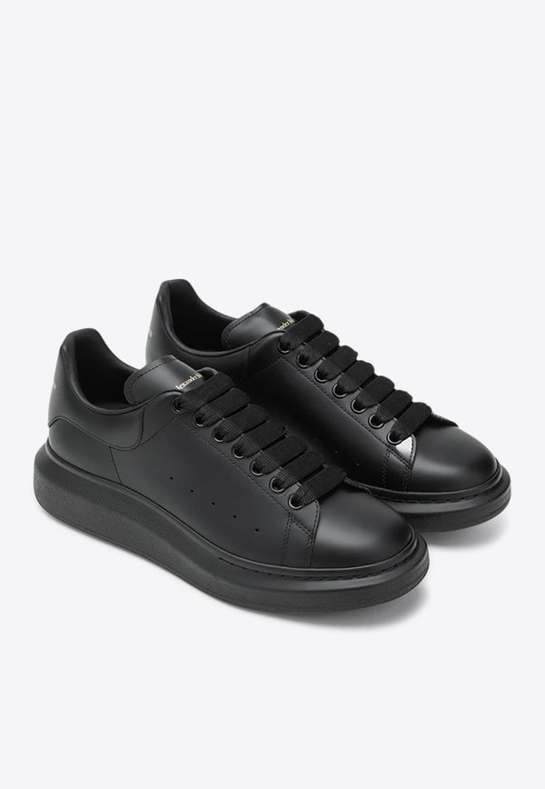 Alexander McQueen Oversize Leather Low-Top Sneakers Black 553680WWAAN/R_ALEXQ-1002