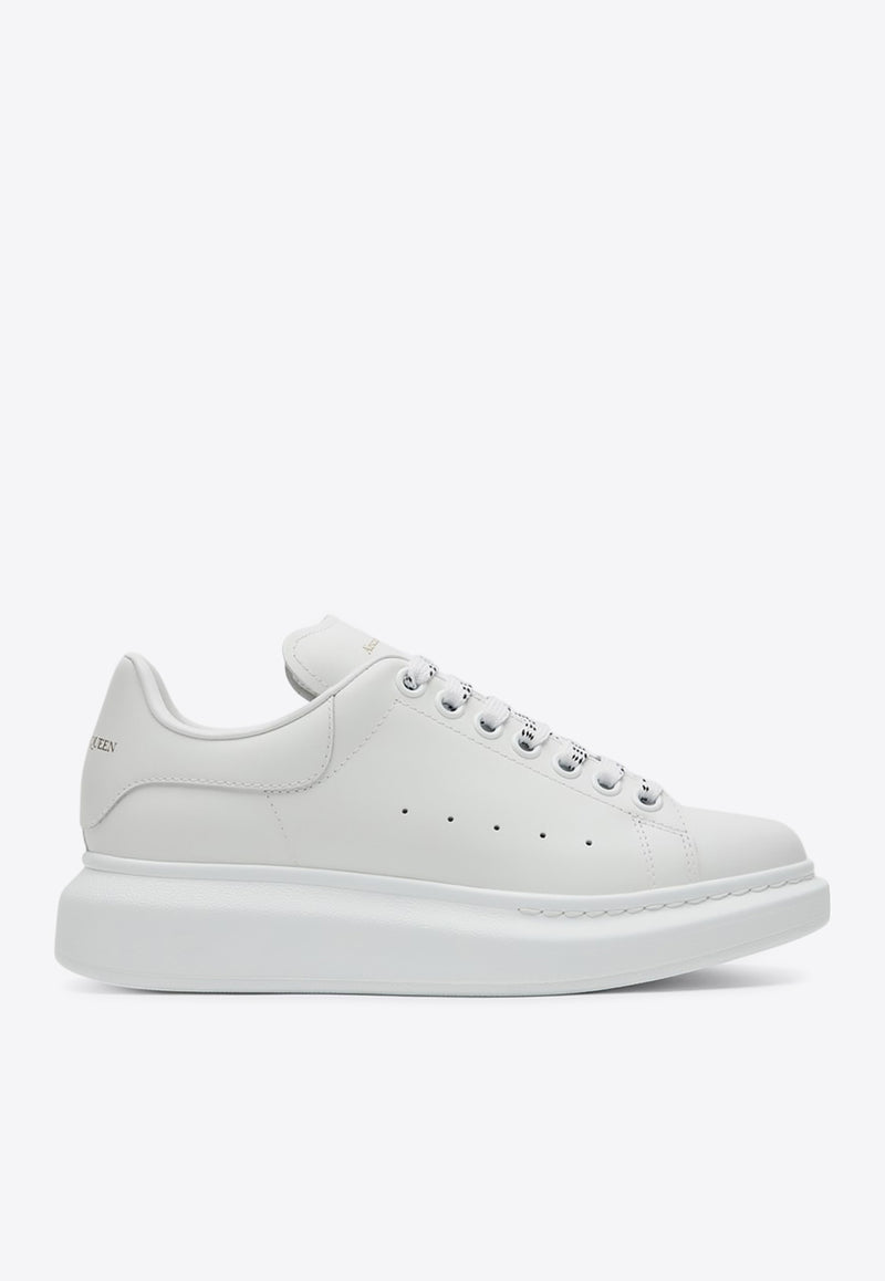 Alexander McQueen Oversized Low-Top Sneakers White 553770WIAIG/R_ALEXQ-9007