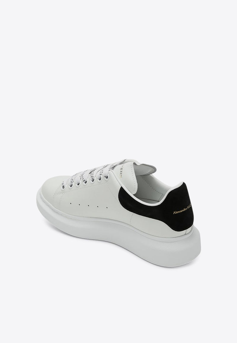 Alexander McQueen Oversized Low-Top Sneakers White 553770WIAIH/R_ALEXQ-9061