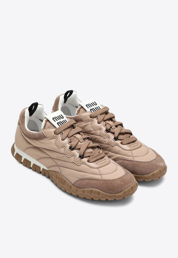 Miu Miu Tyre Quilted Low-Top Sneakers  Pink 5E417E005ZJM/R_MIU-F01DP