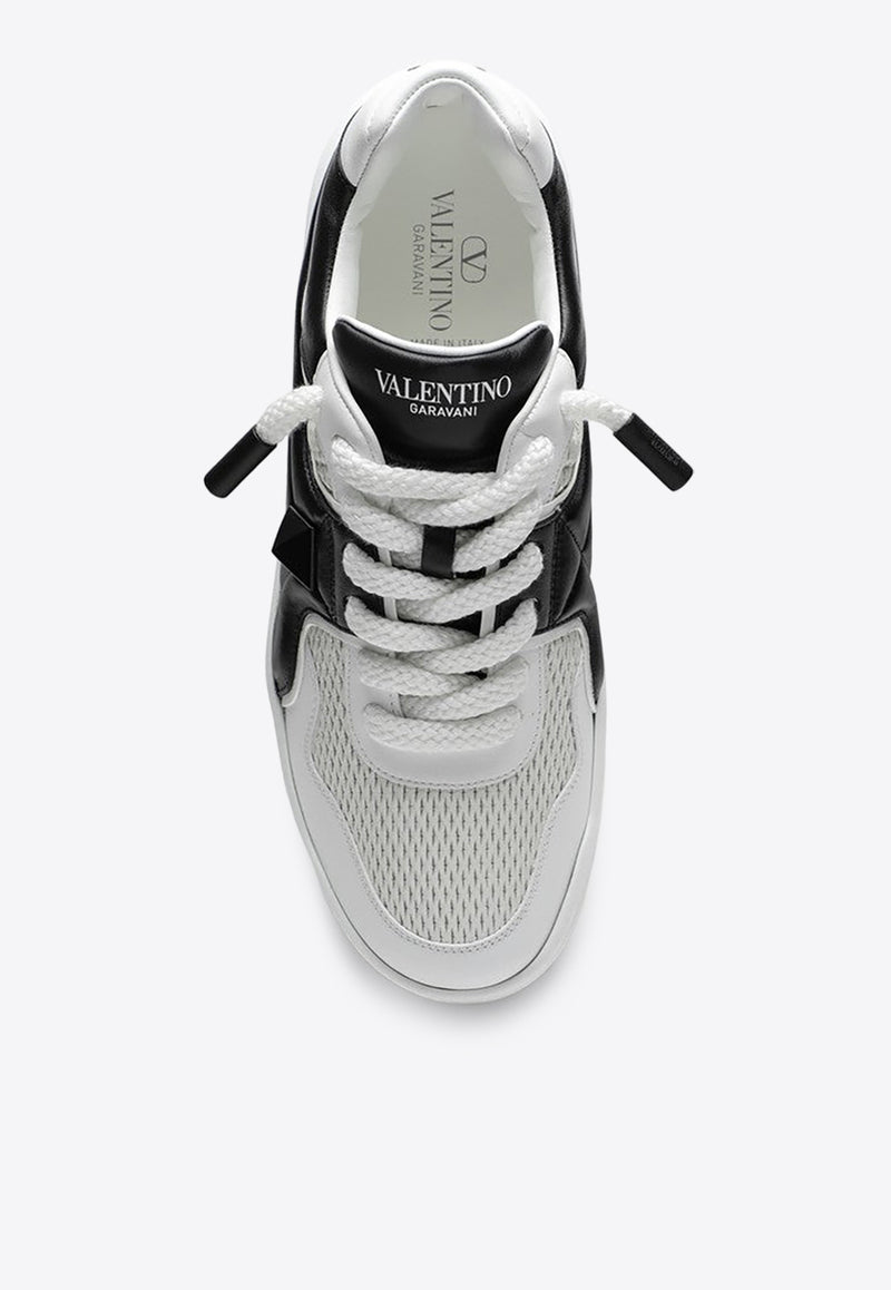 Valentino One Stud Low-Top Sneakers White 5Y2S0G37WWA/P_VALE-A01