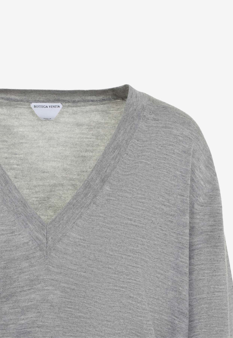 V-neck Cashmere Sweater