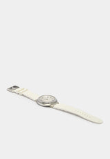 ساعة هيرميس كات 36 مم كبيرة مع حزام مطاطي أبيض وحافة مُزينة بالألماس