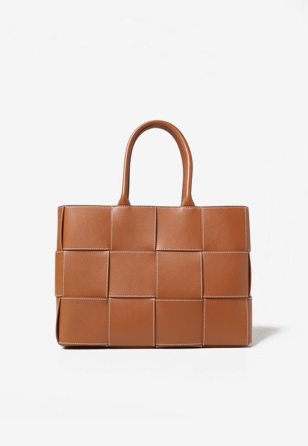Bottega Veneta Medium Arco Tote Bag in Intreccio Leather 756682V39K0 2636 Wood