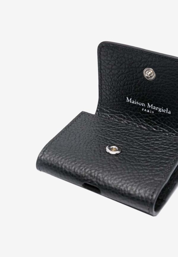 Maison Margiela Four Stitches Leather AirPods Case Black SA1VZ0022P6421_T8013