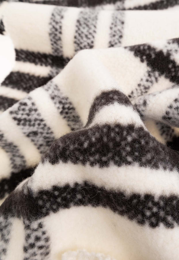 Burberry Check Pattern Fringed Wool Scarf White 8079781 B7326-OTTER