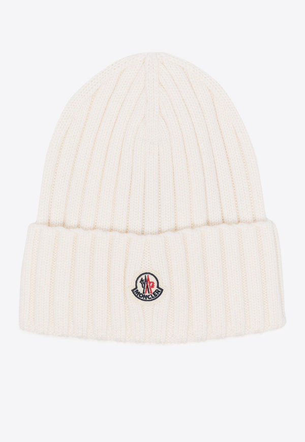 Moncler Logo Patch Wool Beanie White J20933B00036A9327_030