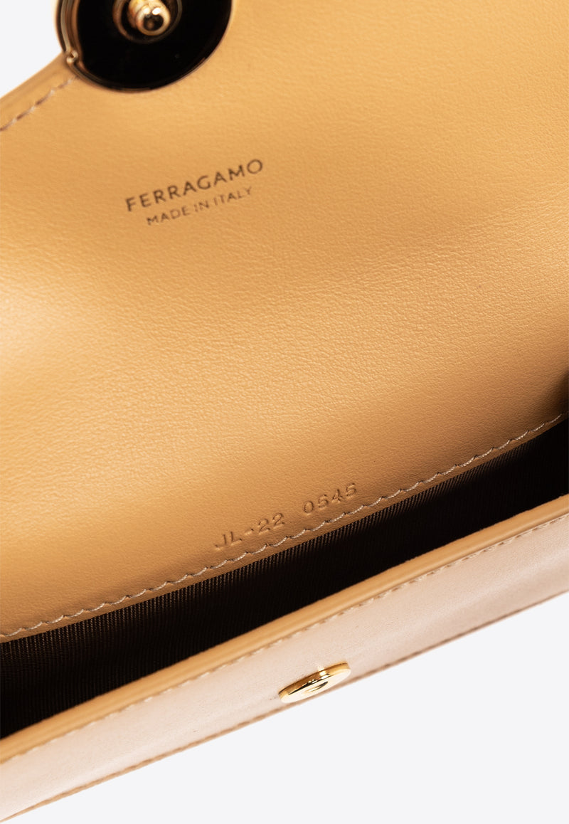 Salvatore Ferragamo Engraved Logo Leather Wallet Camel 220545 PORTACARTE 770705-LIGHT CAMEL