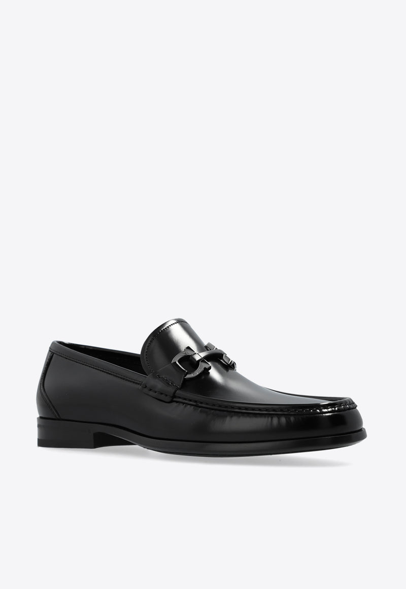 Salvatore Ferragamo Gancini Plaque Leather Loafers Black 029457 GRANDIOSO2 774495-NERO