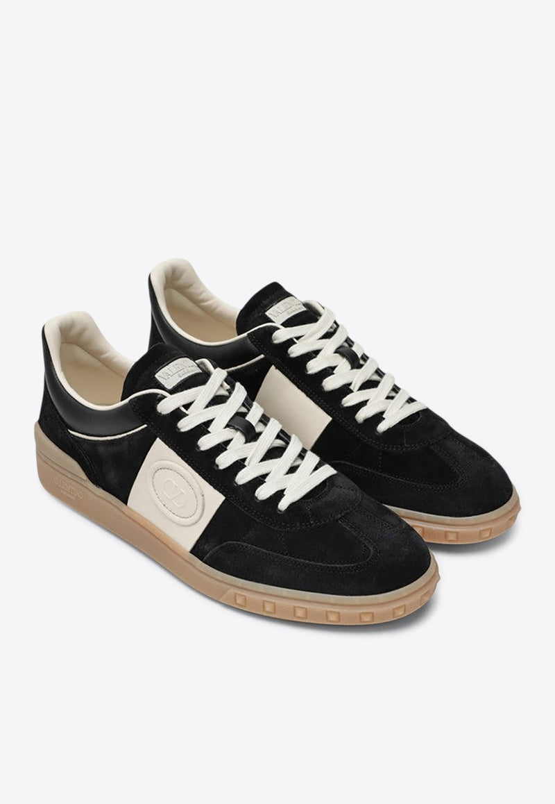 Valentino Upvillage Low-Top Sneakers Black 7Y0S0H77LAL/R_VALE-CHQ